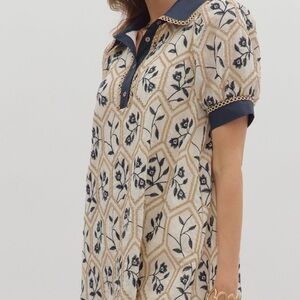 Floral Patterned Short Sleeve Dress